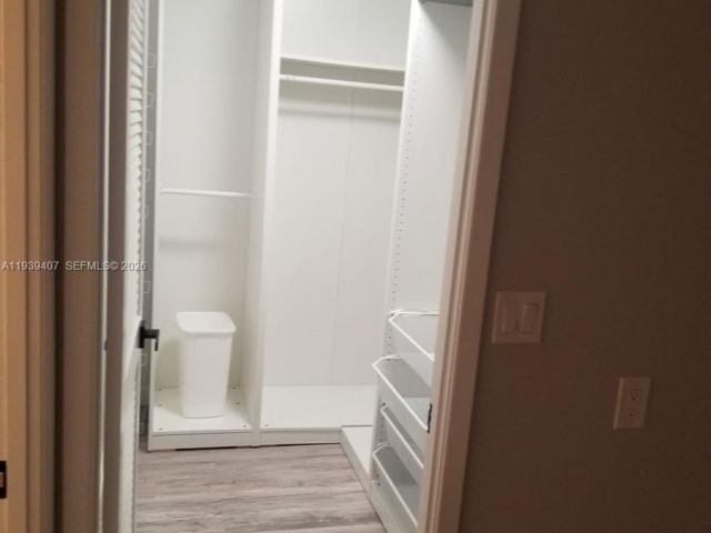 2-bedroom condo for rent in Hallandale Beach - 2500 Parkview Dr 2517 - MondialRealty