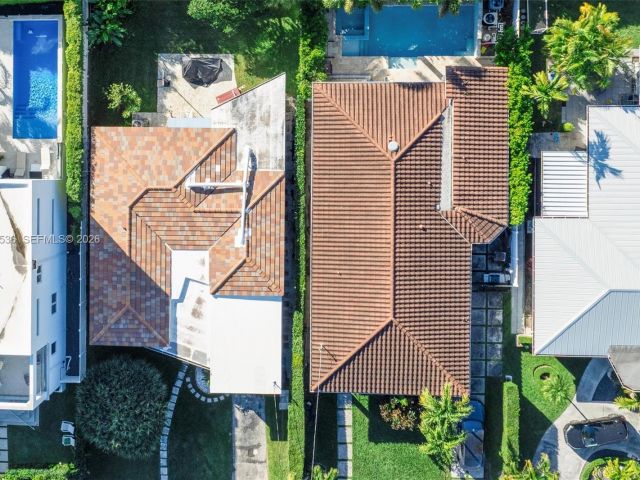 Home for sale at 9424 - 9432 Carlyle Ave - photo 7119183