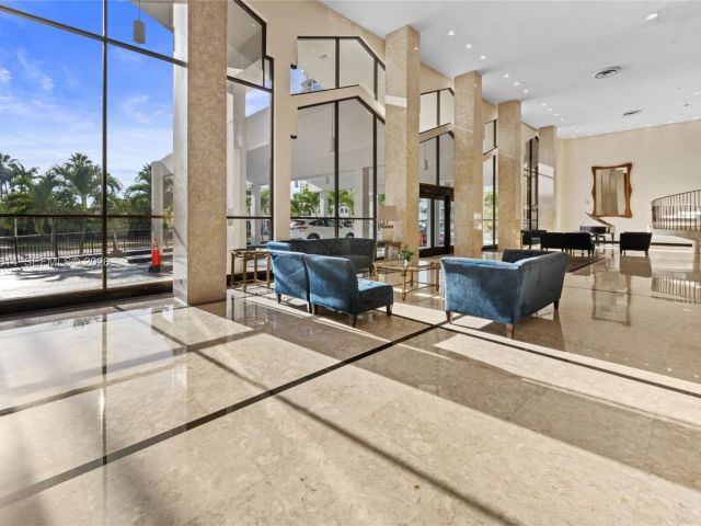 Apartment for sale  Unit #1618 - photo 7001774