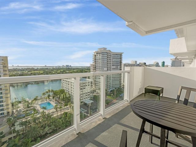 Apartment for sale  Unit #1618 - photo 7001776