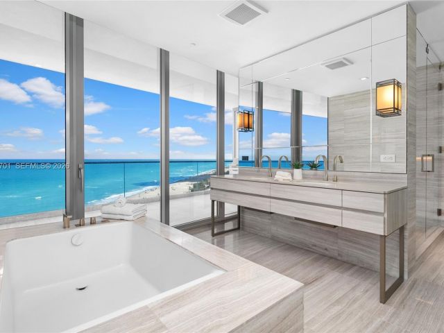 Apartment for sale  Unit #600 - photo 7000223