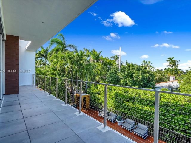 Home for rent at 201 Palm Ave - photo 6997475