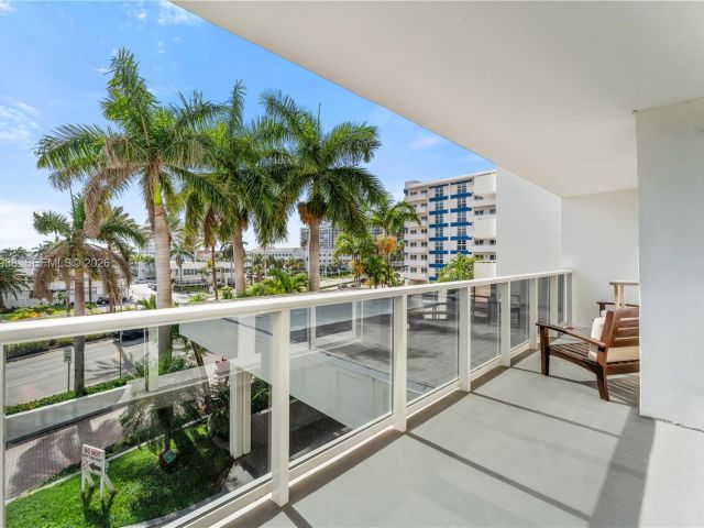 Apartment for sale  Unit #212 - photo 7483326