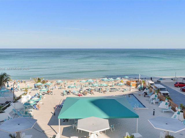 Apartment for sale  Unit #212 - photo 7483329