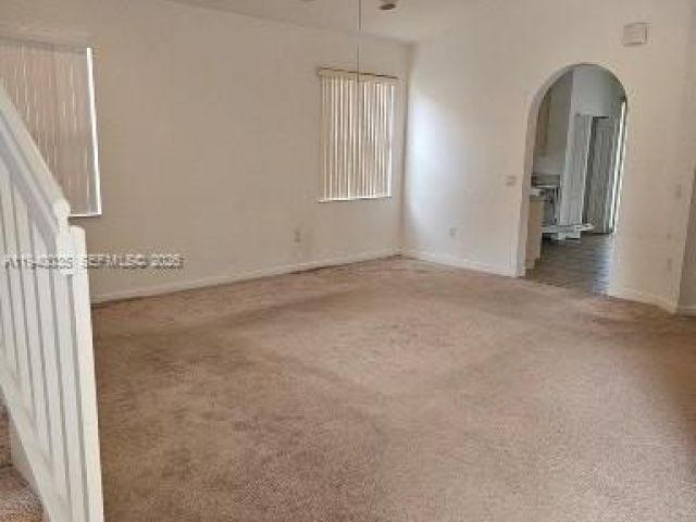 3-bedroom home for rent in Homestead - 2160 NE 37th Rd 2160 - MondialRealty