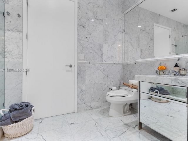 Apartment for sale  Unit #2502 - photo 7013870