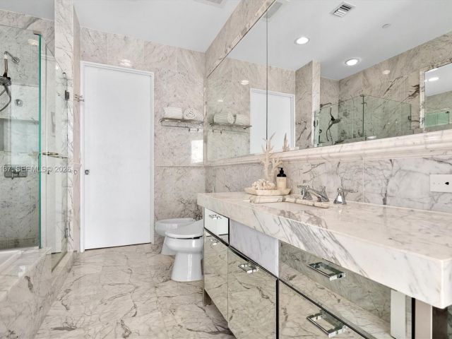 Apartment for sale  Unit #2502 - photo 7013876