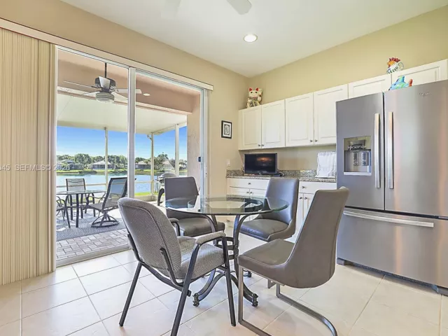 3-bedroom home for sale in West Palm Beach - 2687 Clipper Cir - MondialRealty