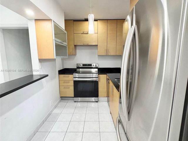 3-bedroom home for rent in North Miami Beach - 1332 NE 177th St 0 - MondialRealty