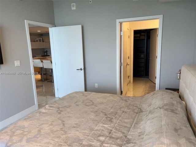 Apartment for sale  Unit #2017 - photo 7001863