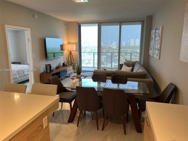 Apartment for sale  Unit #2017 - photo 7001865