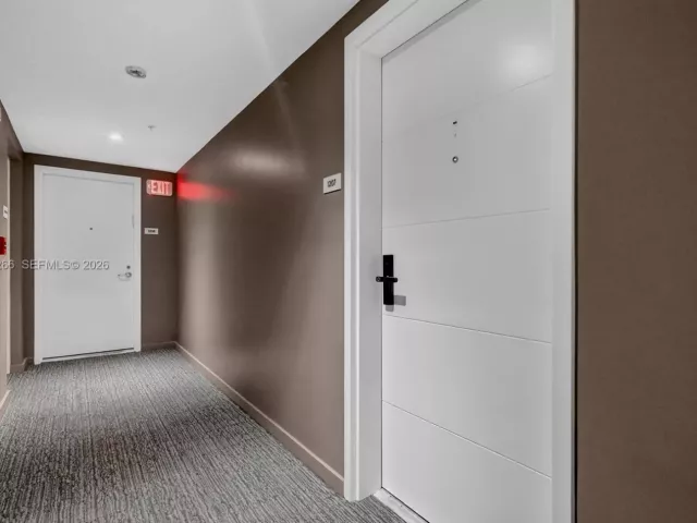 2-bedroom condo for rent in Sunny Isles Beach - 400 Sunny Isles Blvd 1207 - MondialRealty