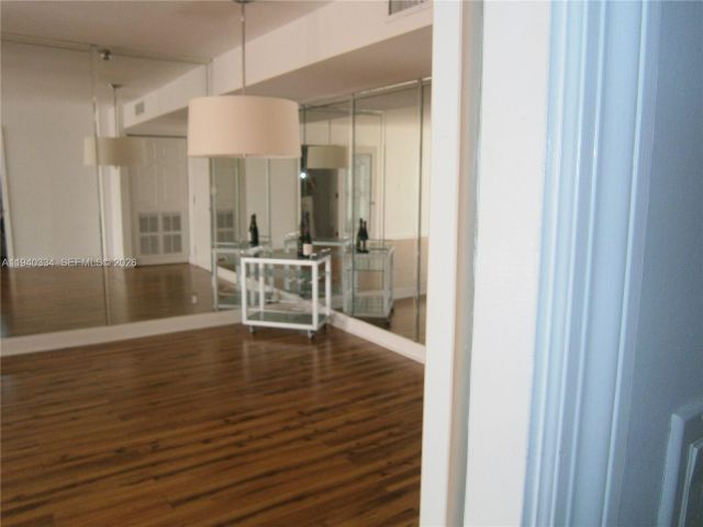 2-bedroom condo for rent in Sunny Isles Beach - 290 174th St 1908 - MondialRealty