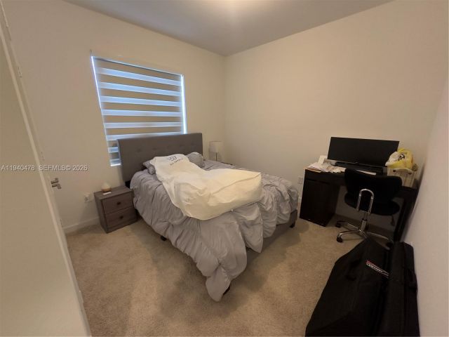 4-bedroom home for rent in Homestead - 1842 SE 7th Ter 1842 - MondialRealty