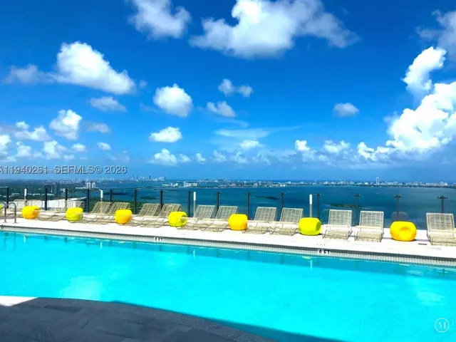 1-bedroom condo for rent in Miami - 501 NE 31st St 1503 - MondialRealty