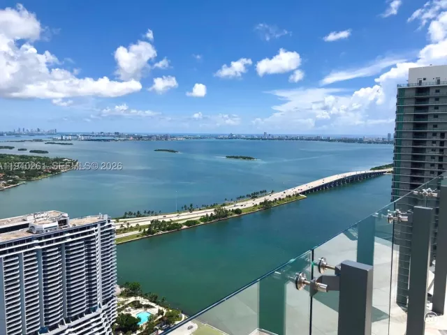 1-bedroom condo for rent in Miami - 501 NE 31st St 1503 - MondialRealty