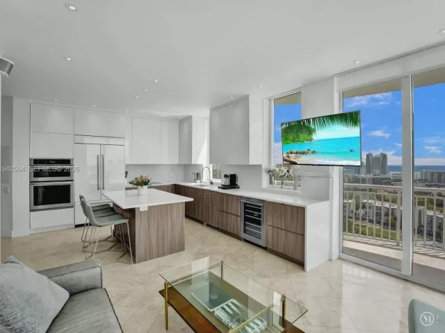 3-bedroom condo for sale in Hallandale Beach - 1755 E Hallandale Beach Blvd PH04E - MondialRealty