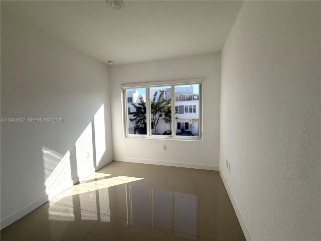 4-bedroom home for rent in Homestead - 25823 SW 145th Ave - MondialRealty