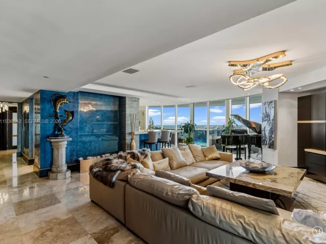 3-bedroom condo for sale in Sunny Isles Beach - 18201 Collins Ave 5101 - MondialRealty