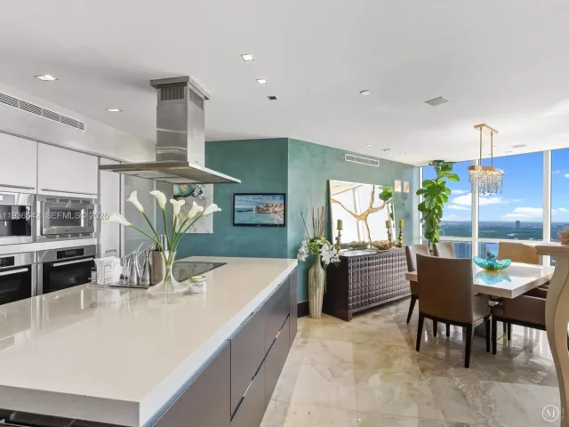 3-bedroom condo for sale in Sunny Isles Beach - 18201 Collins Ave 5101 - MondialRealty