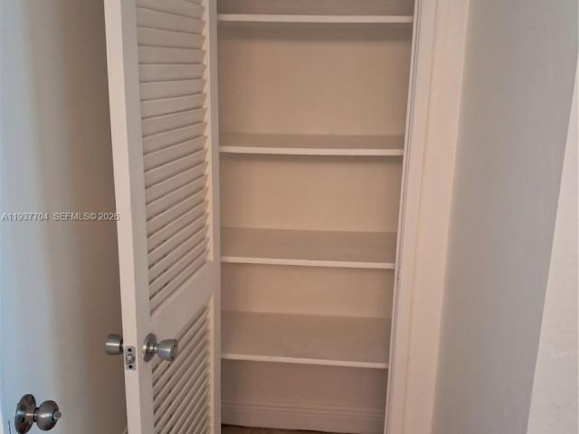 Apartment for sale  Unit #806 - photo 7427577