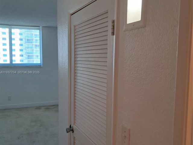 Apartment for sale  Unit #806 - photo 7427580