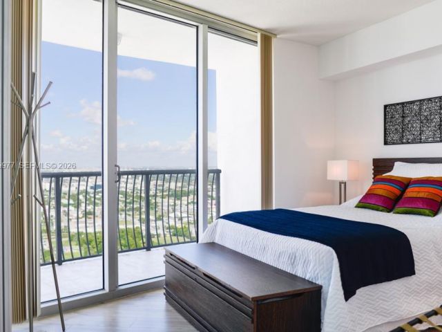 Apartment for rent  Unit #4814 - photo 7067632