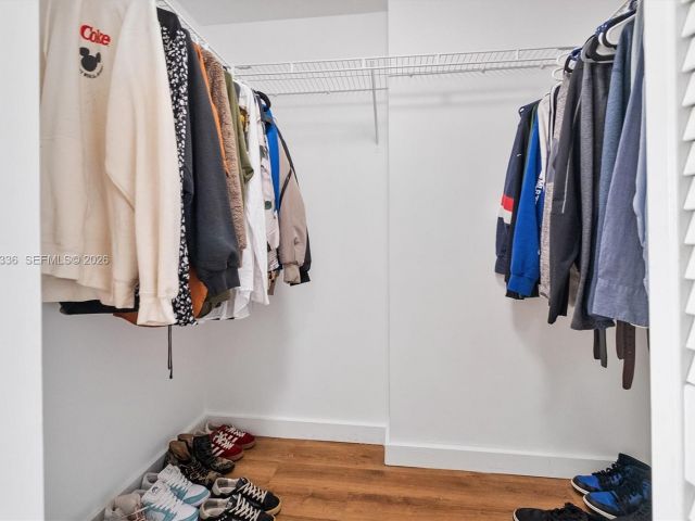 Apartment for sale  Unit #2006 - photo 7448530