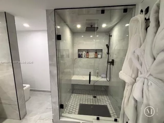 3-bedroom condo for rent in Aventura - 19707 Turnberry Way 23J - MondialRealty