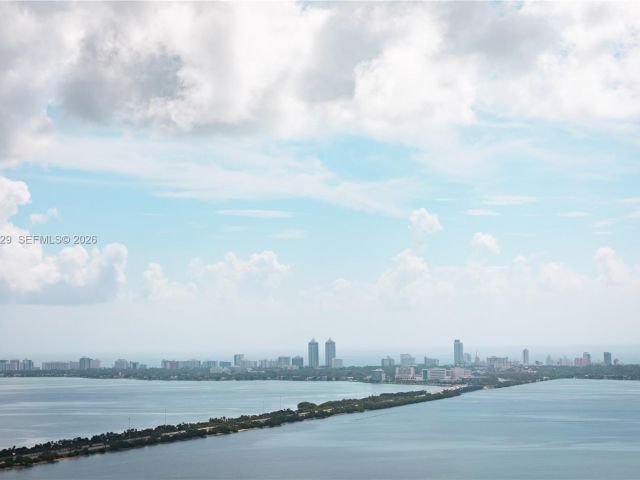 Apartment for rent  Unit #4403 - photo 7013790