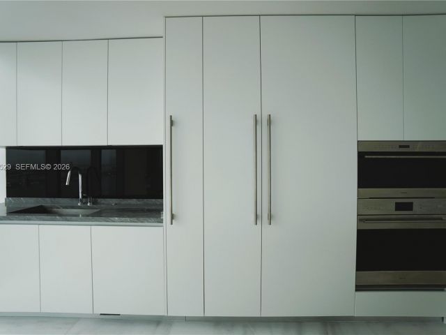 Apartment for rent  Unit #4403 - photo 7013804