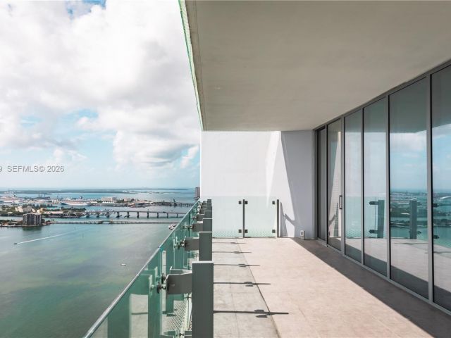 Apartment for rent  Unit #4403 - photo 7013806