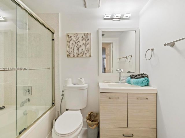 Apartment for sale  Unit #3112 - photo 7011790