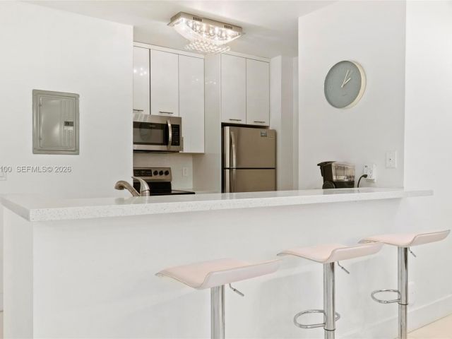 Apartment for sale  Unit #3112 - photo 7011813