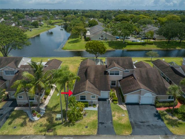 3-bedroom home for rent in Deerfield Beach - 1248 W Lakes Dr 1248 - MondialRealty