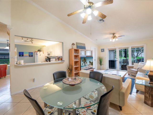 3-bedroom home for rent in Deerfield Beach - 1248 W Lakes Dr 1248 - MondialRealty