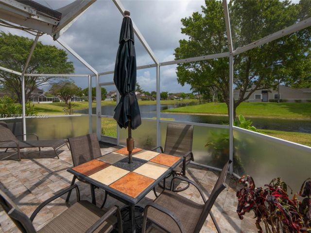 3-bedroom home for rent in Deerfield Beach - 1248 W Lakes Dr 1248 - MondialRealty