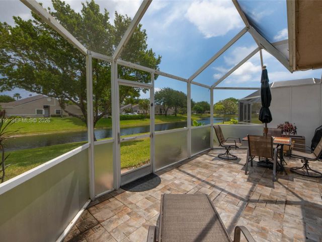 3-bedroom home for rent in Deerfield Beach - 1248 W Lakes Dr 1248 - MondialRealty