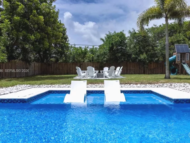 5-bedroom home for sale in Delray Beach - 2154 Dorson Way - MondialRealty