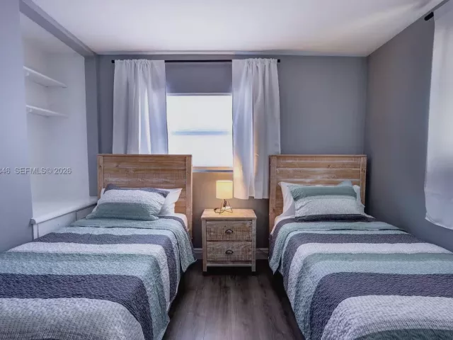 5-bedroom home for sale in Delray Beach - 2154 Dorson Way - MondialRealty