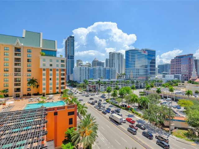 Apartment for sale  Unit #905 - photo 7018066