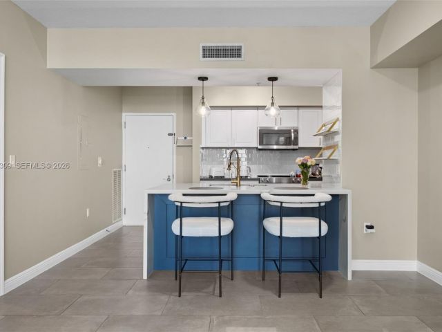 2-bedroom condo for rent in Hallandale Beach - 1755 E Hallandale Beach Blvd 2105E - MondialRealty