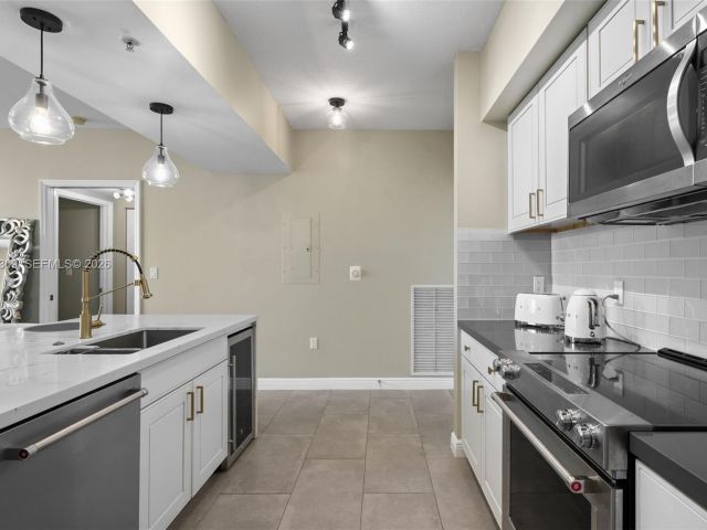 2-bedroom condo for rent in Hallandale Beach - 1755 E Hallandale Beach Blvd 2105E - MondialRealty