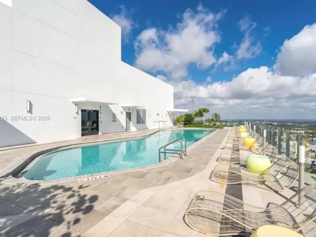 1-bedroom condo for rent in Miami - 501 NE 31st St 1607 - MondialRealty