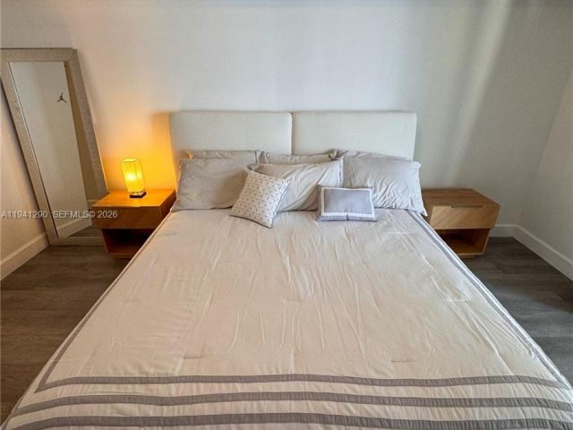 Apartment for rent  Unit #1708 - photo 7433304