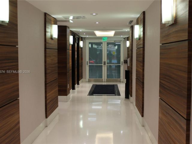 Apartment for rent  Unit #810 - photo 7019356