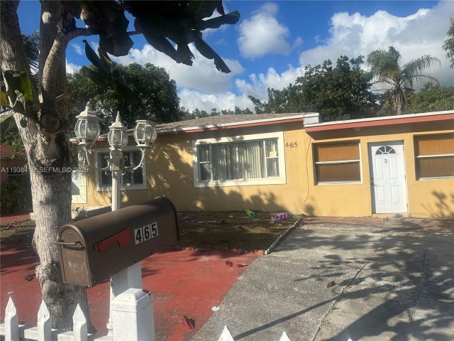 3-bedroom home for rent in Miami - 465 NE 157th Ter 2 - MondialRealty