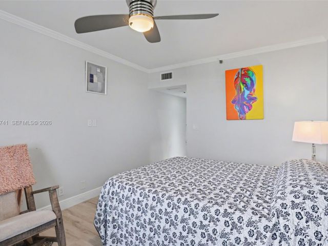 Apartment for rent  Unit #PH3A - photo 7017763