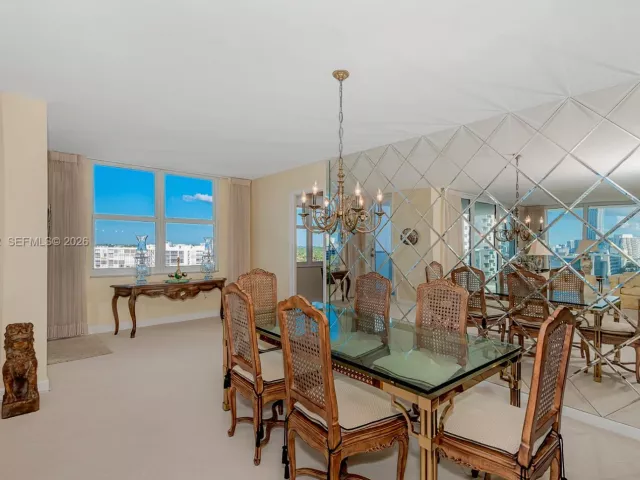 2-bedroom condo for sale in Hollywood - 2751 S Ocean Dr 1108N - MondialRealty