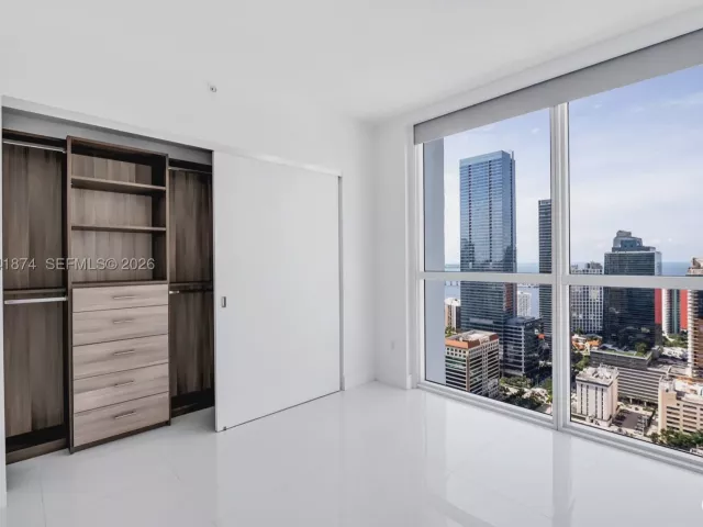4-bedroom condo for sale in Miami - 1080 Brickell Ave 3900-3901 - MondialRealty